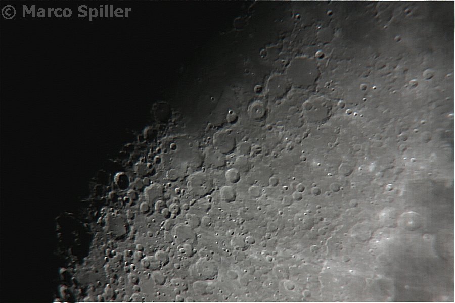 Viaggiando su due terzi di luna